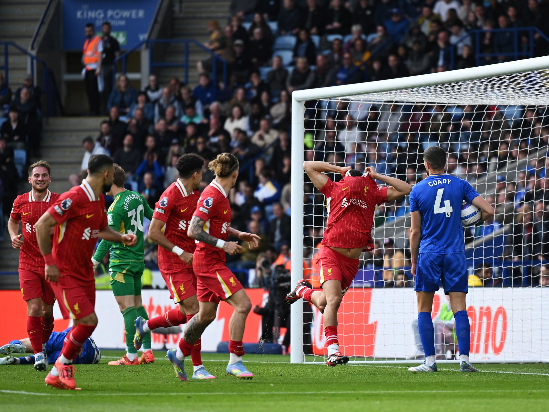 مباشر ليفربول ضد ليستر سيتي (1-0) في الدوري الإنجليزي الممتاز 2024-2025