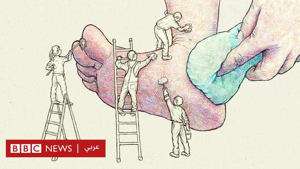قدماك موطن لمليارات البكتيريا، فكم مرة يتعين عليك غسلهما؟