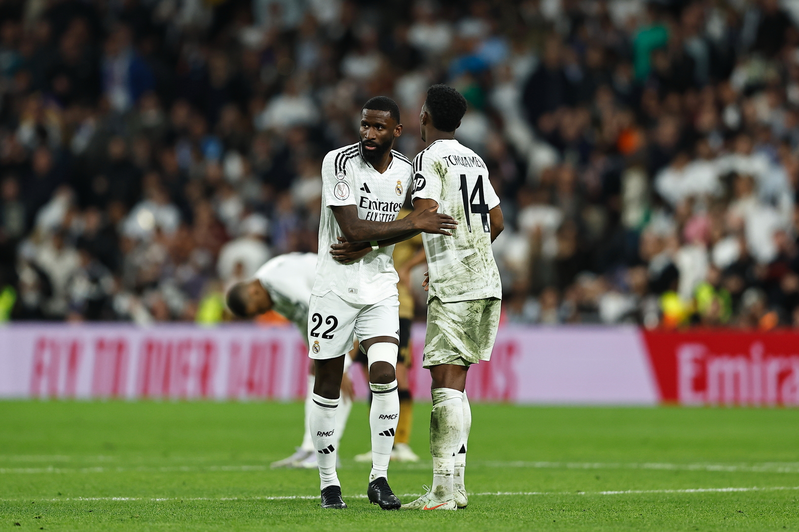 ريال مدريد تحت تهديد العقوبات قبل مواجهة أرسنال المصيرية في دوري الأبطال