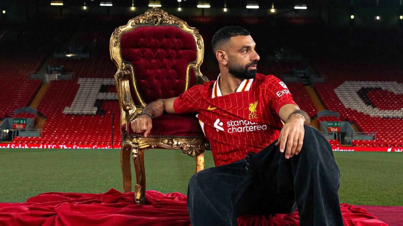 بتغريدة مثيرة.. الدوري الإنجليزي يعلق على تجديد عقد محمد صلاح مع "الريدز" (صورة)