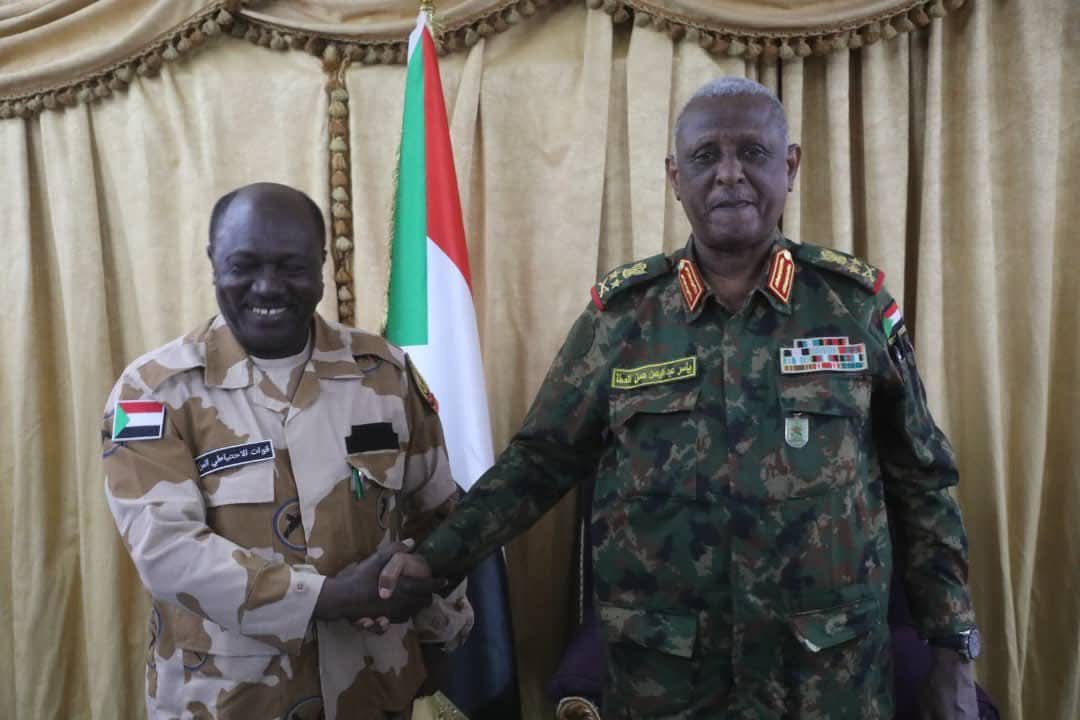 العطا يدلي بتصريحات مُهمة عن الشرطة السودانية