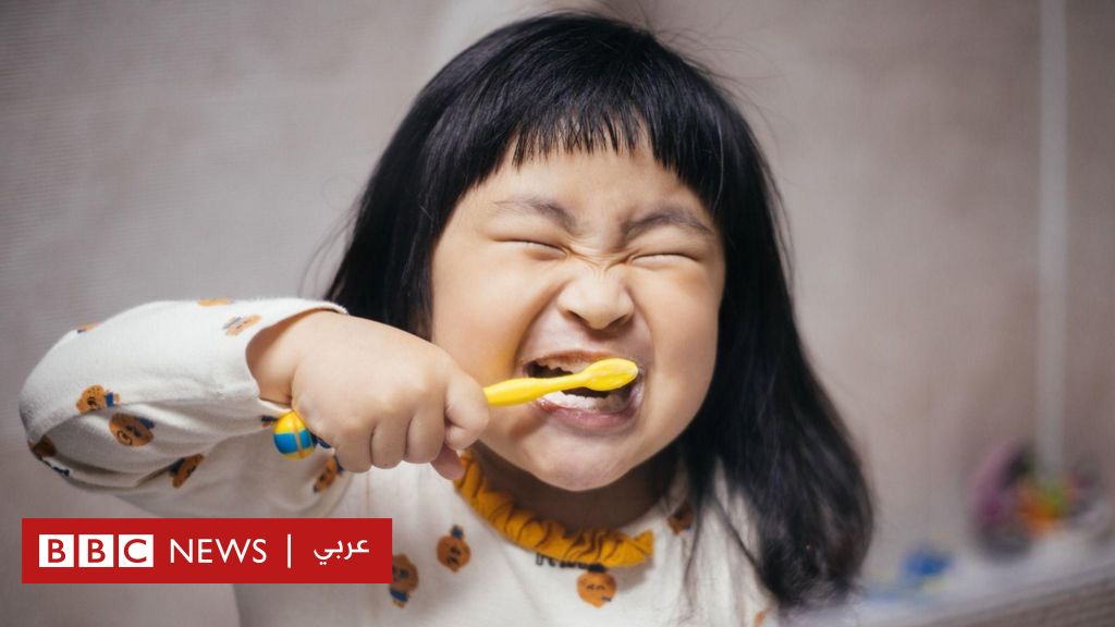 ما هي الطرق الصحيحة لتنظيف الأسنان؟
