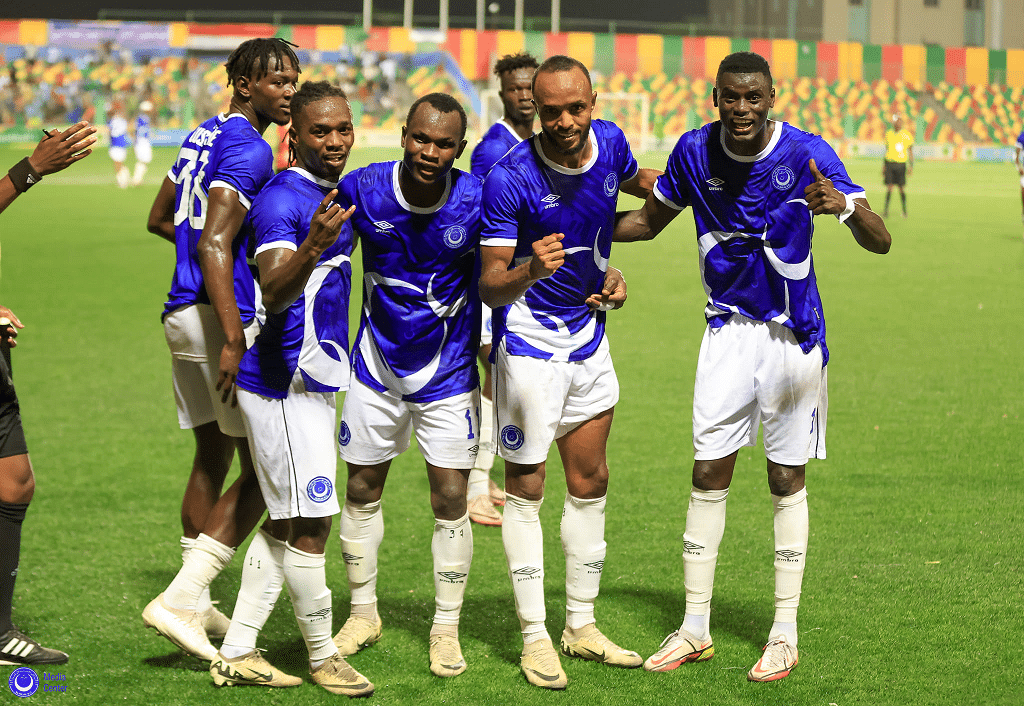 نادٍ عربي يفاوض نجم الهلال السوداني
