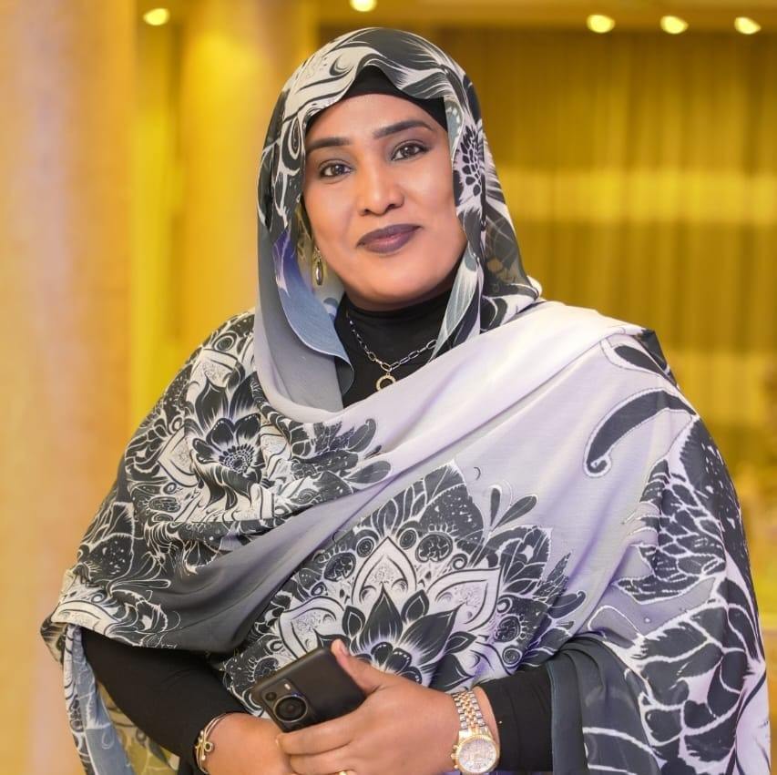 شاهد بالفيديو.. لهذا السبب.. الشاعرة والإعلامية السودانية داليا الياس تنهار بالبكاء بعد دخولها منزلها بالخرطوم لأول مرة بعد الحرب