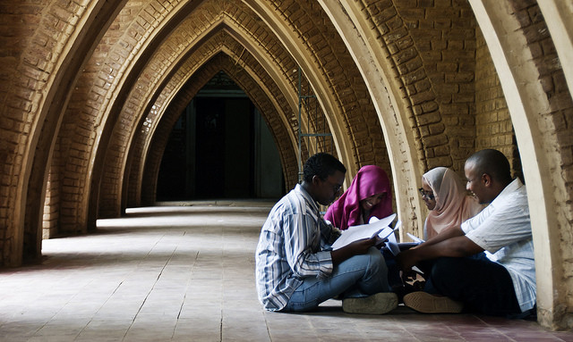 عودة مرتقبة للدراسة في الخرطوم .. جامعة سودانية بارزة تحدد موعد استئناف الدراسة