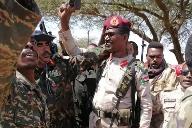 عاصفة من الجدل بالسودان بعد تسريبات كيكل عن حميتي