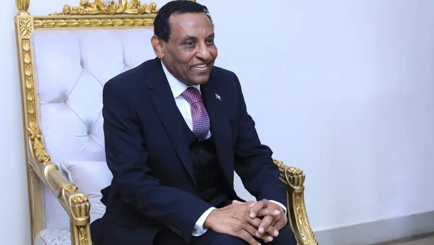 تفاصيل مشاورات تشكيل الحكومة السودانية المرتقبة ومصير حصة الحركات المسلحة