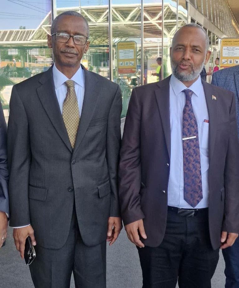 وزير الصحة يصل جنيف مترأساً وفد السودان المشارك في اجتماعات الجمعية العمومية لمنظمة الصحة العالمية