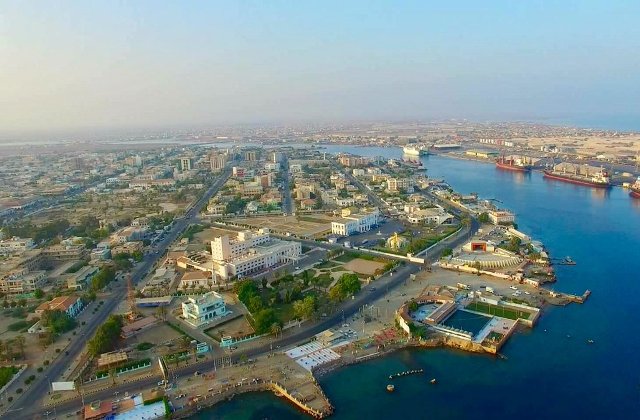تشويش إلكتروني يخلق فوضى ملاحية في بورتسودان