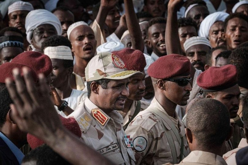 مستشار حميتي يتحدث عن قلب المعادلة العسكرية وهزيمة متحرك الصياد