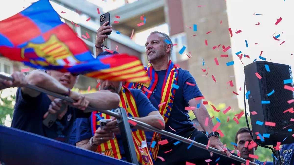 بعد حصد اللقب.. برشلونة يجهز مفاجأة جديدة لهانز فليك