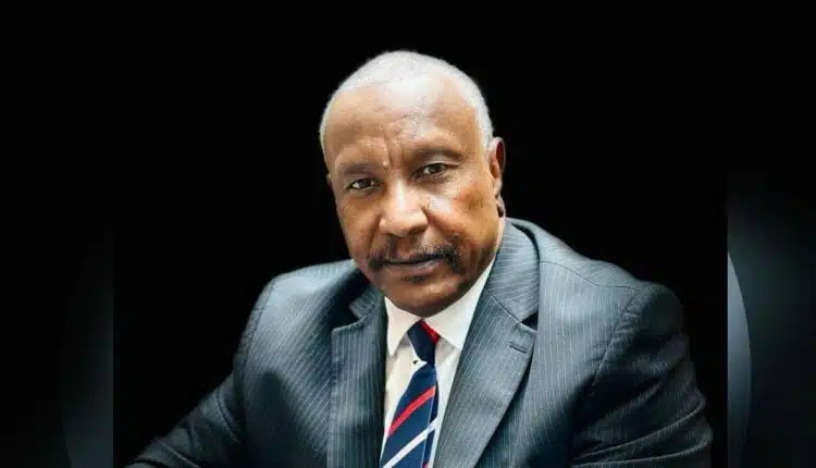 في خطوة مفاجئة.. عرمان يمد غصن الزيتون للحكومة السودانية