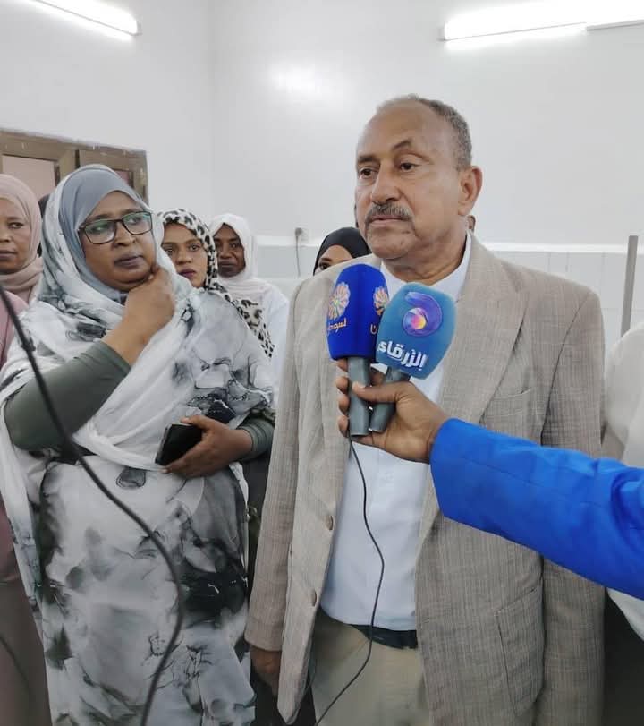 وزير الصحة بسنار يقف على جاهزية مركز العزل بسنجة