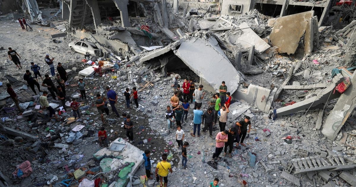 مفاوضات غزة تحت نيران التصعيد الإسرائيلي.. و"حماس" تستجير بـ"ضمانات واشنطن"