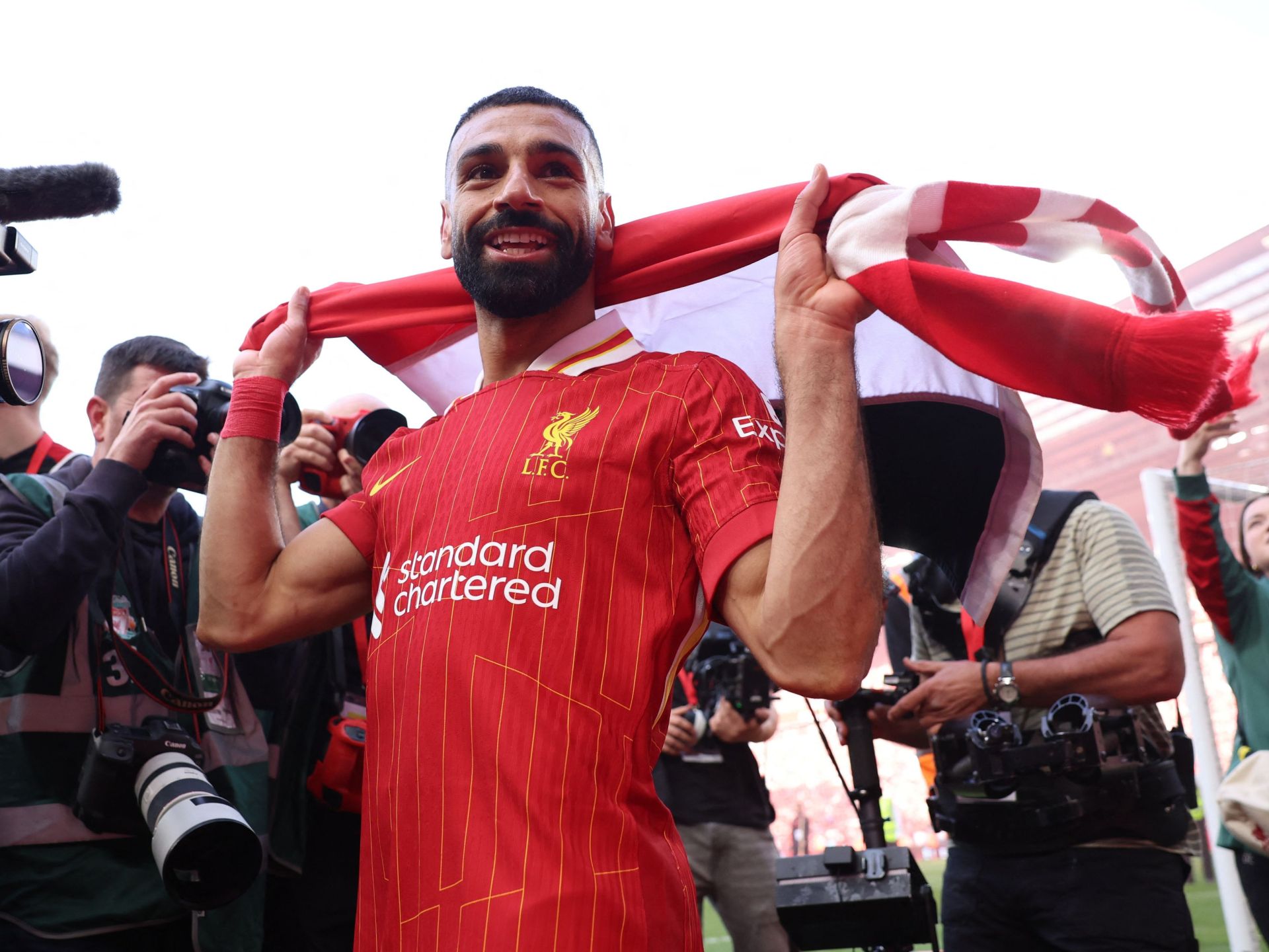 محمد صلاح رابع لاعب أفريقي يصل إلى 300 مباراة بالدوري الإنجليزي