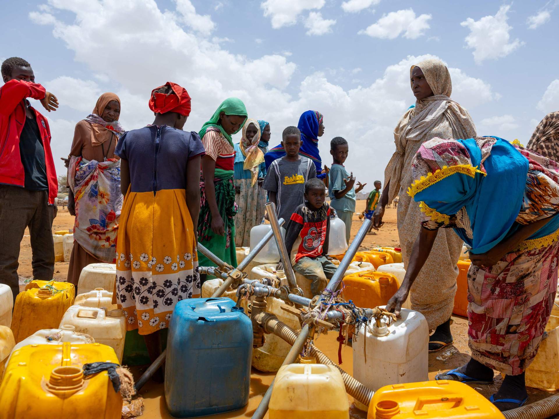 55 ألف سوداني يدخلون تشاد جراء تصاعد العنف شمال دارفور