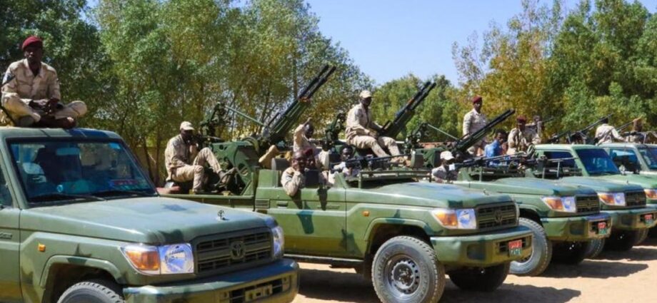بعد نقلهم لتلقي العلاج.. إعادة العشرات من مصابي “الدعم السريع” إلى السودان