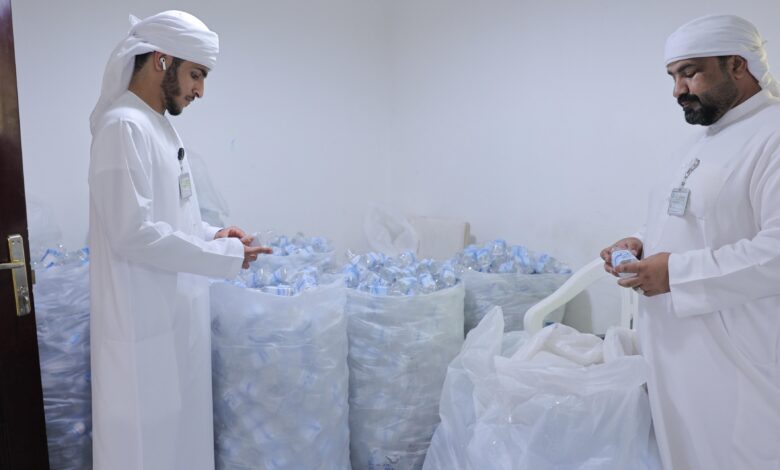 ضبط محتال يبيع مياه الخزان على أنها “زمزم”