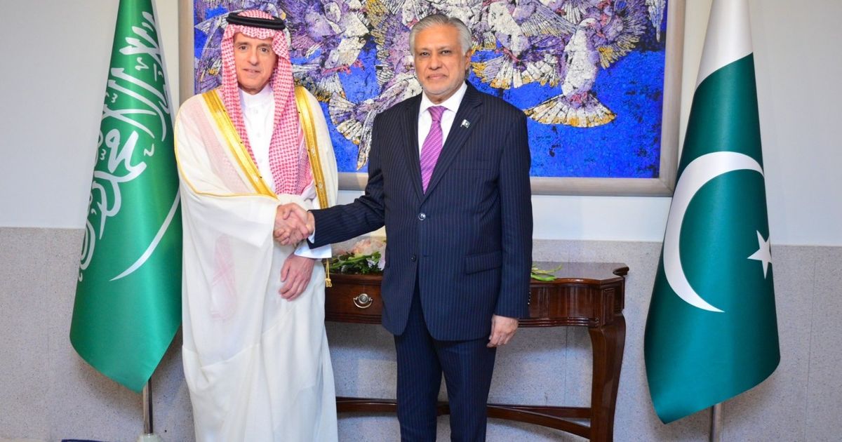 مساعٍ سعودية للتهدئة ووقف التصعيد.. الجبير يزور باكستان والهند
