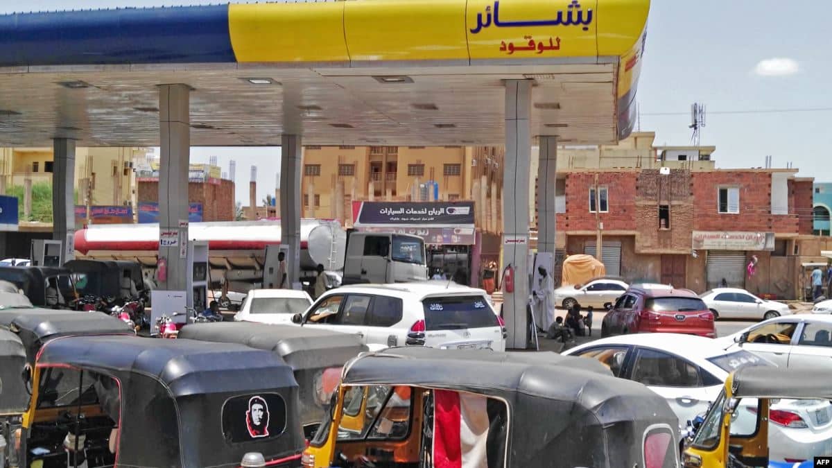 التنفيذ غدًا.. ولاية سودانية تخفض أسعار الوقود