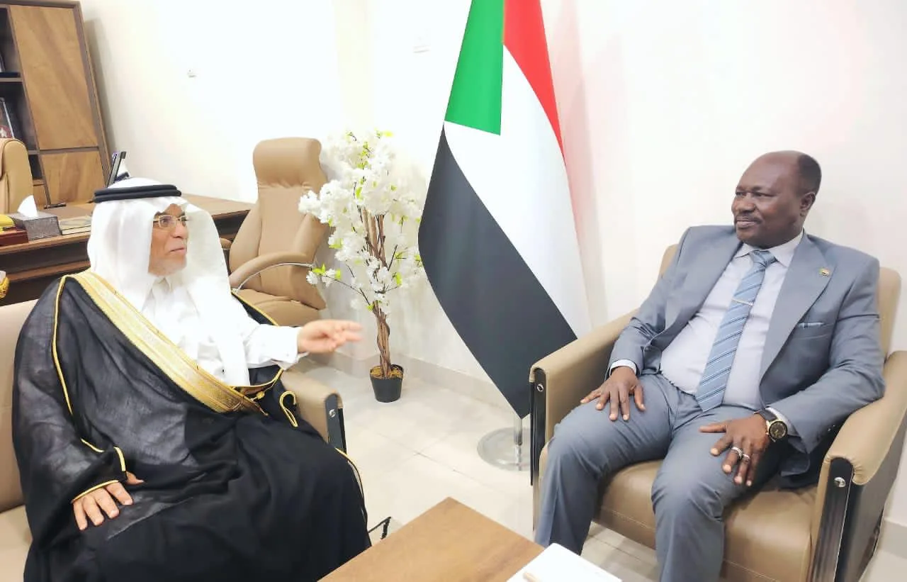 السودان والسعودية نحو شراكة أمنية أوسع.. لقاء بين وزير الداخلية والسفير