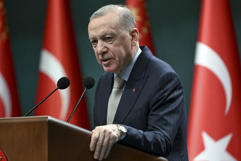 أردوغان: لإيران الحق في الدفاع عن نفسها