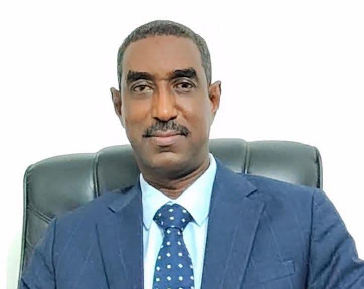 المدير العام لشركة كهرباء السودان يتعرض لحادث سير بطريق بورتسودان عطبرة