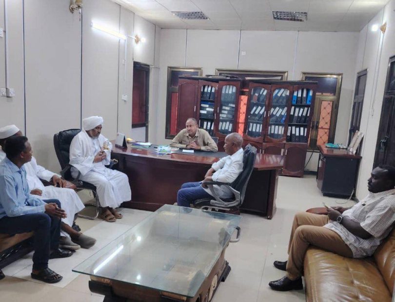 وزير الصحة المكلف بسنار يلتقي لجنة تطوير مستشفى ام بنين