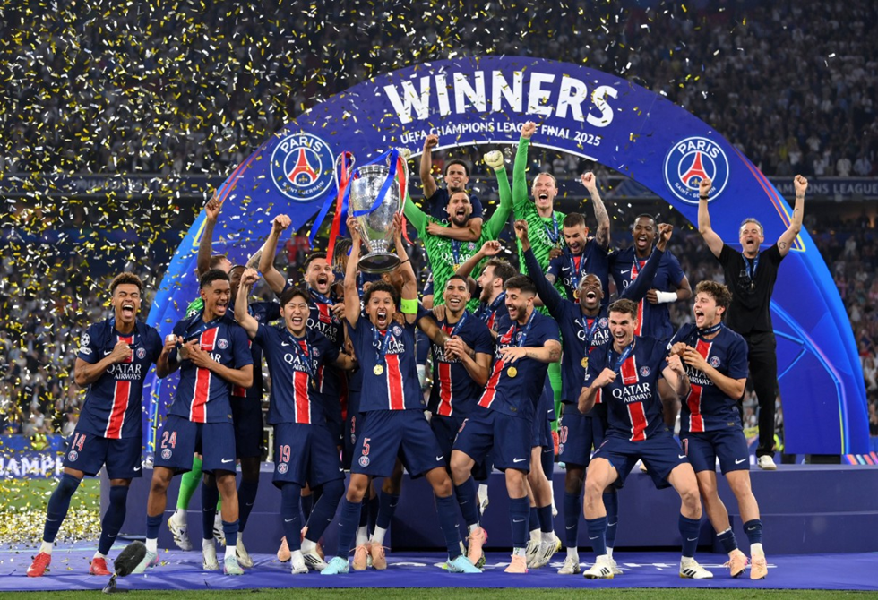 باريس سان جيرمان يقهر إنتر ميلان بخماسية ويتوج بلقب دوري أبطال أوروبا للمرة الأولى في تاريخه