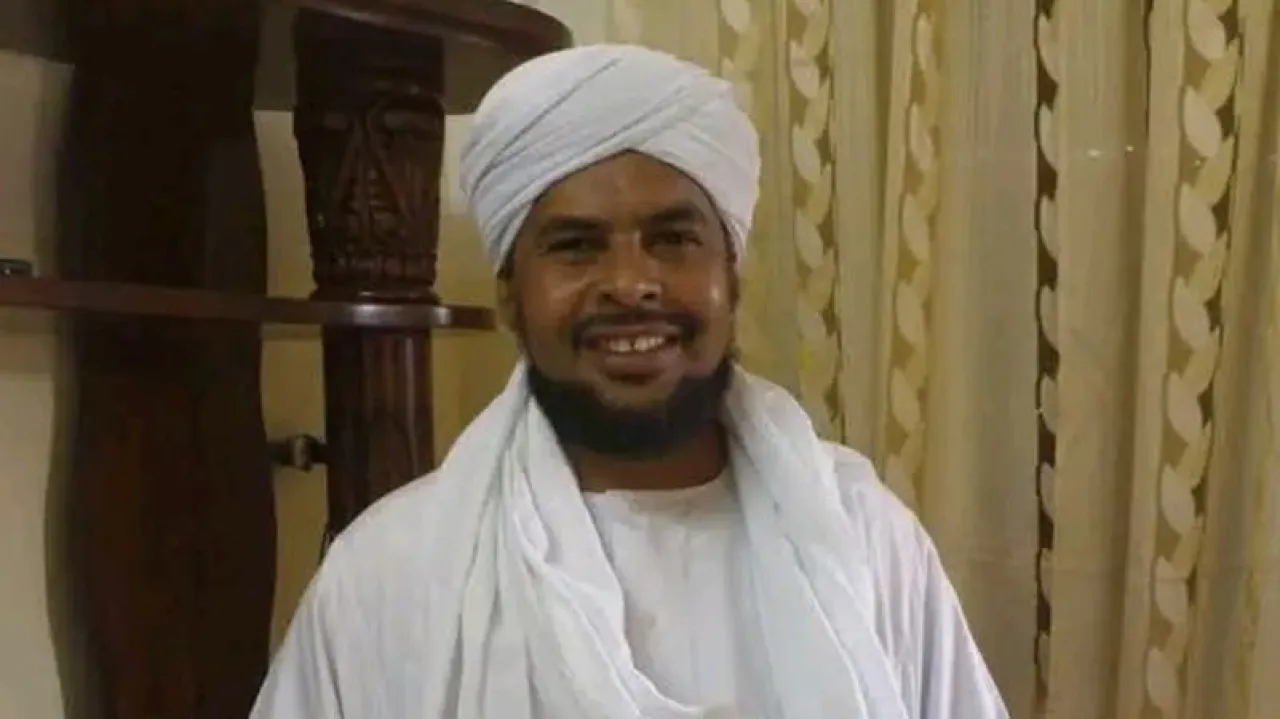 فيديو لداعية سوداني يثير جدلاً.. النبي جاءني بالمنام وأوصاني بدعوة الجيش والدعـ ـم