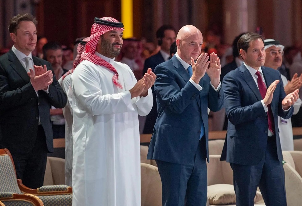 "دوري الملوك".. القناص ياسر القحطاني يحتفل على طريقة ولي العهد السعودي