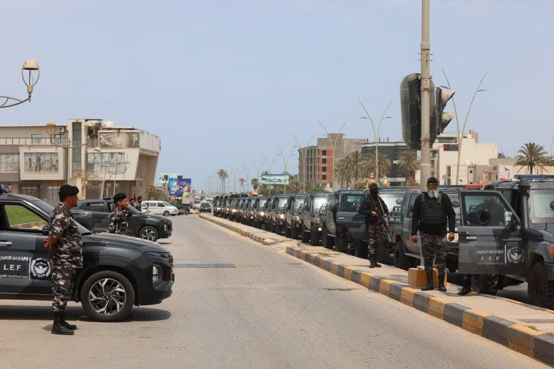 مع عودة الهدوء النسبي لطرابلس.. تعزيزات أمنية جديدة في العاصمة الليبية (صور)