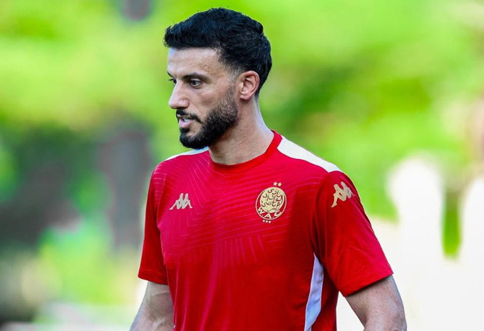 عمر السومة ينهي الجدل بشأن مستقبله ويحدد وجهته المقبلة