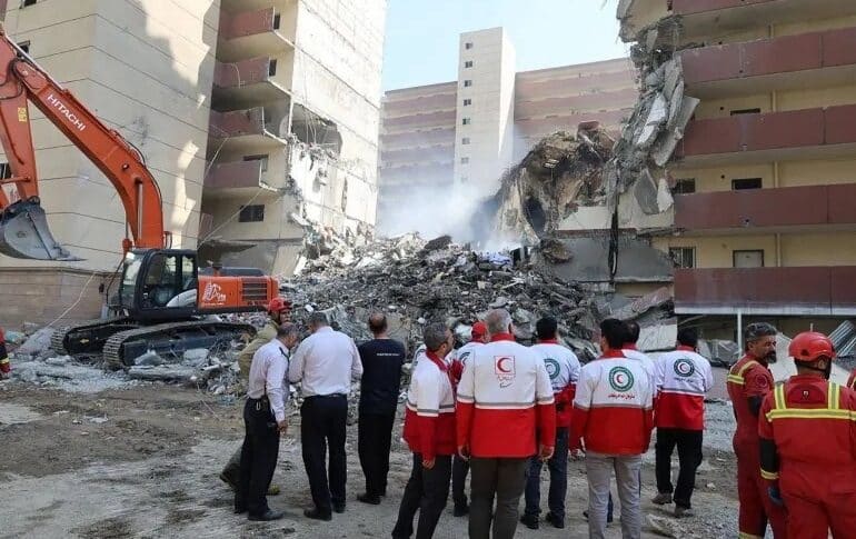 السودان: توجيهات من رئيس الوزراء بإجلاء الرعايا من إيران