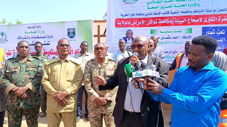 حملة كبرى لإصحاح البيئة بالخرطوم وسط تحذيرات من تفاقم الأوضاع الصحية