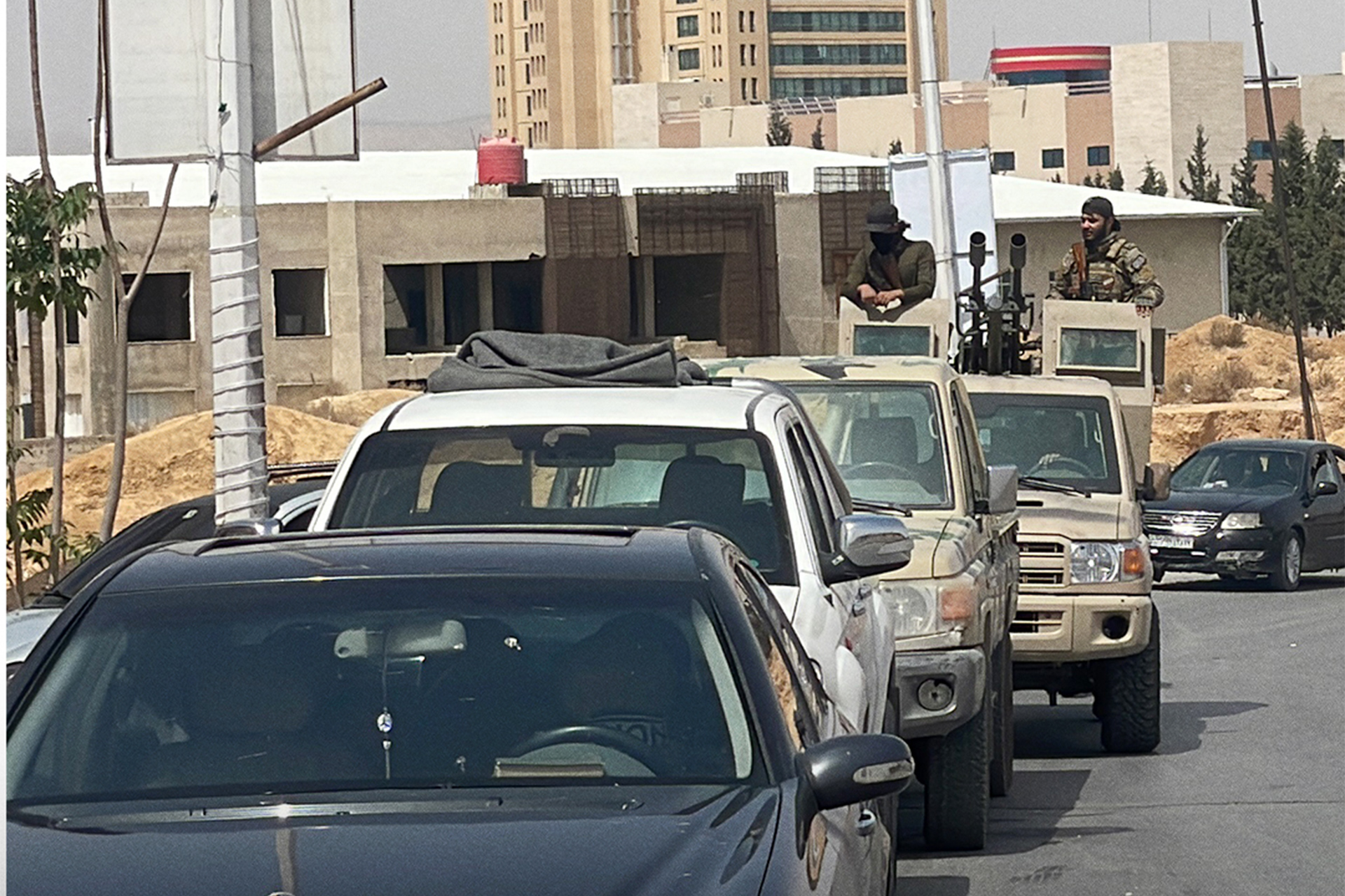اشتباكات مع مجموعة مسلحة عند مدخل أشرفية صحنايا بسوريا