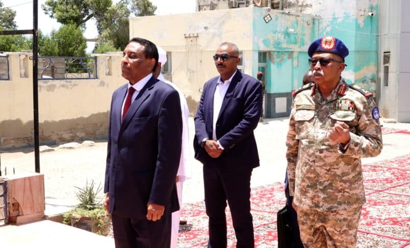 رئيس الوزراء السوداني: الحرب في نهاياتها والجيش صمام أمان البلاد