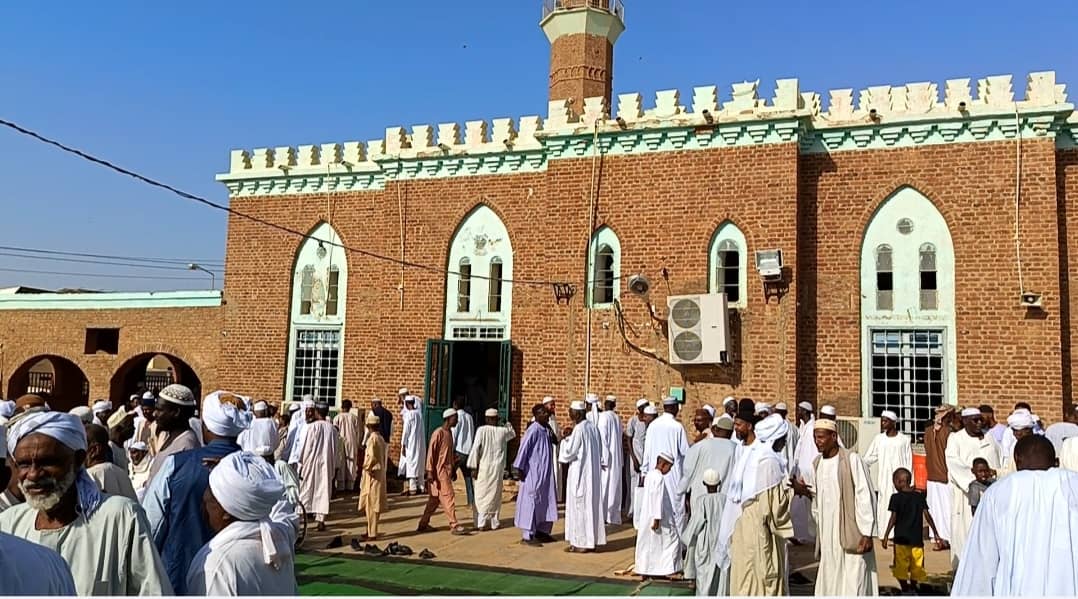 لأول مرة منذ عامين .. إقامة صلاة العيد بجزيرة توتي وسط الخرطوم