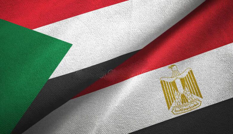 من قاصر لمطلقة.. أم مصرية تبحث عن ابناءها في السودان