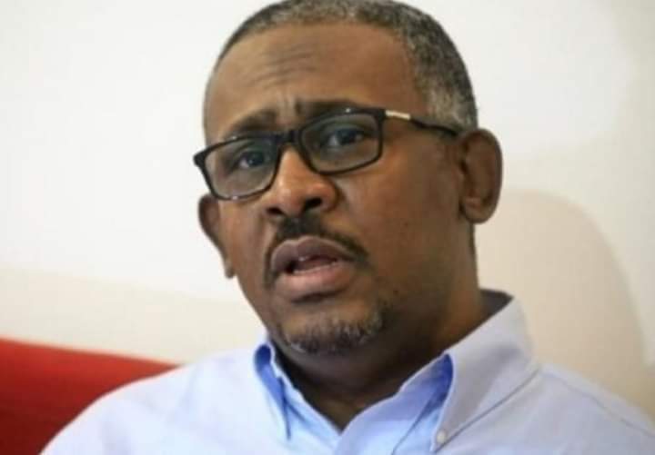 بابكر فيصل : لهذا السبب يقومون بإلصاق تهم الخيانة والعمالة للأحزاب السياسية