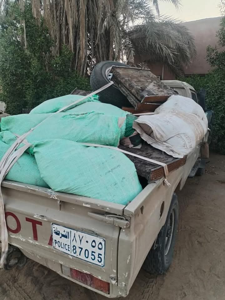 إحباط تهريب بضائع ونحاس ويوريا بالبحر الأحمر