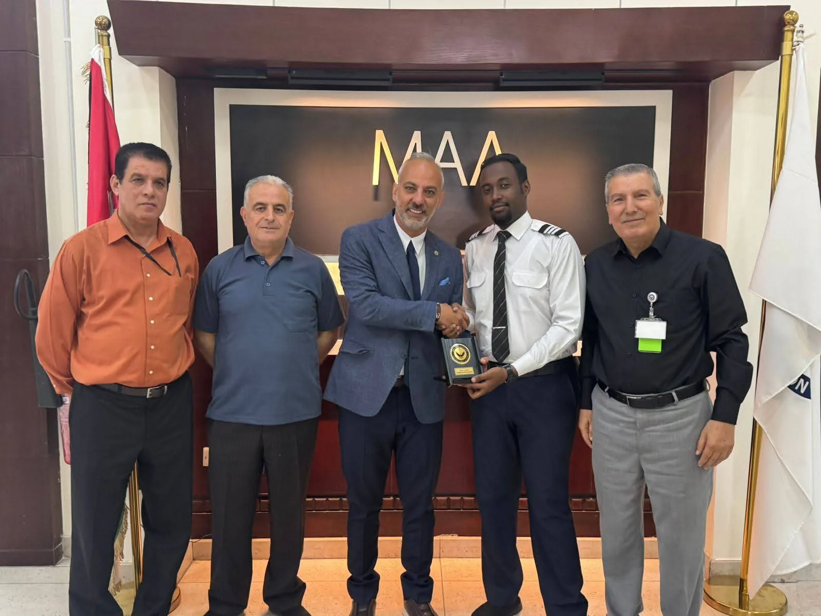 إحتفاء بالاردن بإنجاز طالب هندسة طيران سوداني