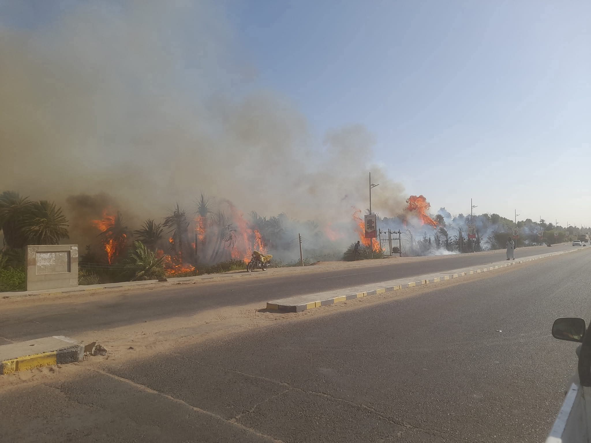 حريق كبير غرب كبري السليم في دنقلا
