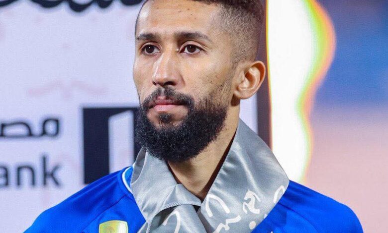 الصدفة تجمع كابتن المنتخب السعودي بـ “التش”