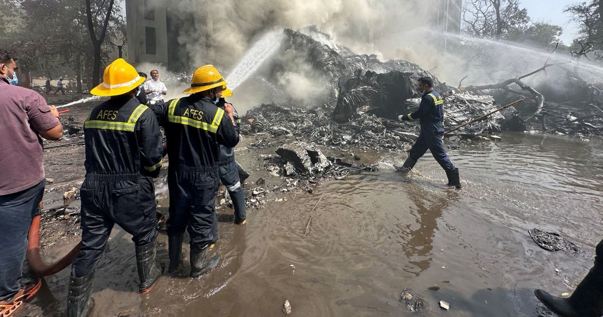 بعد دقائق من الإقلاع.. تحطم طائرة هندية تقل 242 شخصاً