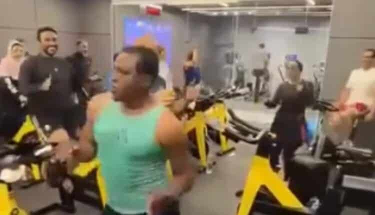 نفي شائعة خطيرة عن رئيس الوزراء.. ما قصة أغنية الليلة بالليل؟