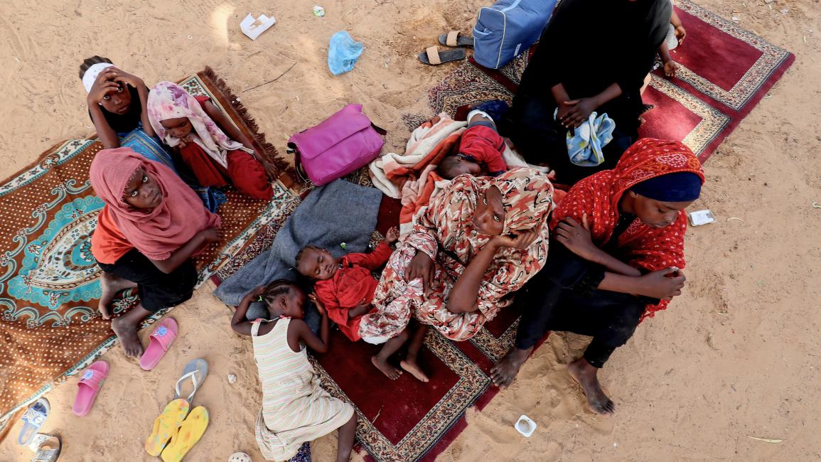 اللاجئون السودانيون ضحايا الحرب والصحراء الليبية