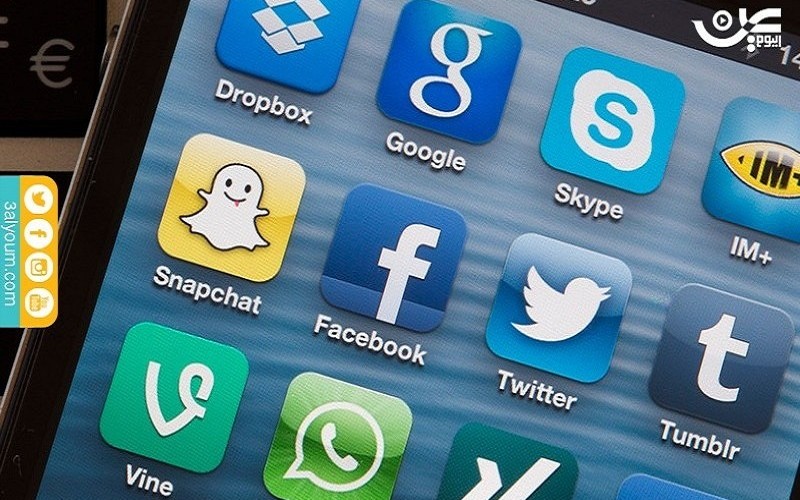 توقُّف يوتيوب وواتساب عن 11 جهازاً من “آبل”
