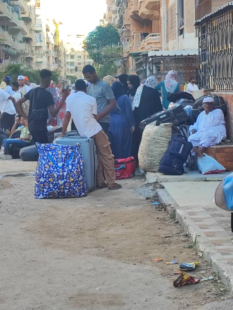 السفارة في القاهرة تبرر لواقعة الاسكندرية وناشطون يتهمونها بالتستر على المحتالين