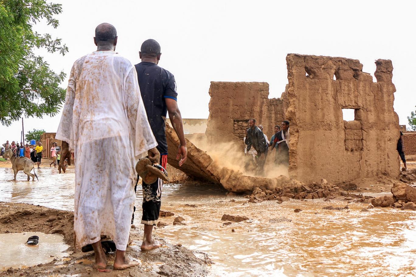 تحذيرات من موسم الأمطار والفيضانات في السودان